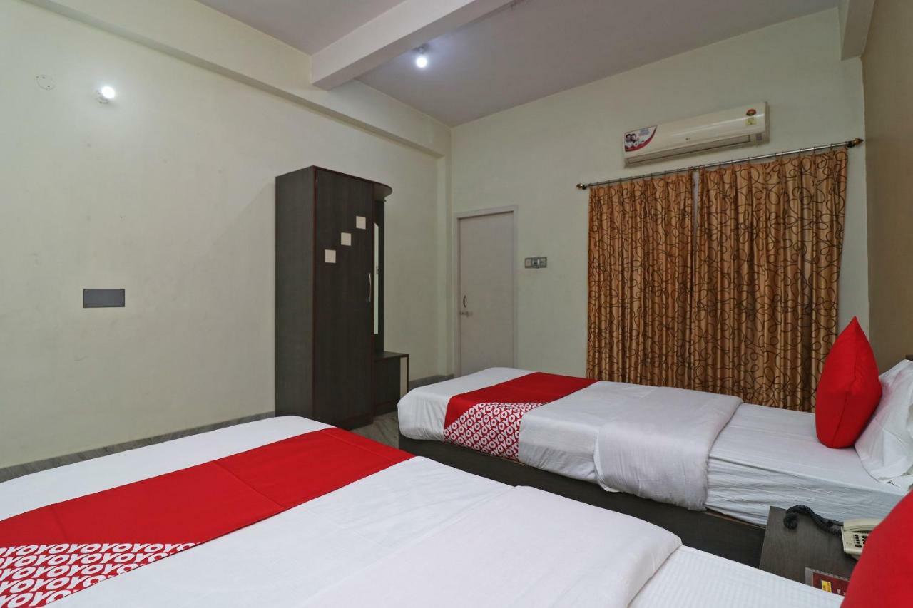 Oyo 37989 Hotel Debarshi Bankura Bagian luar foto