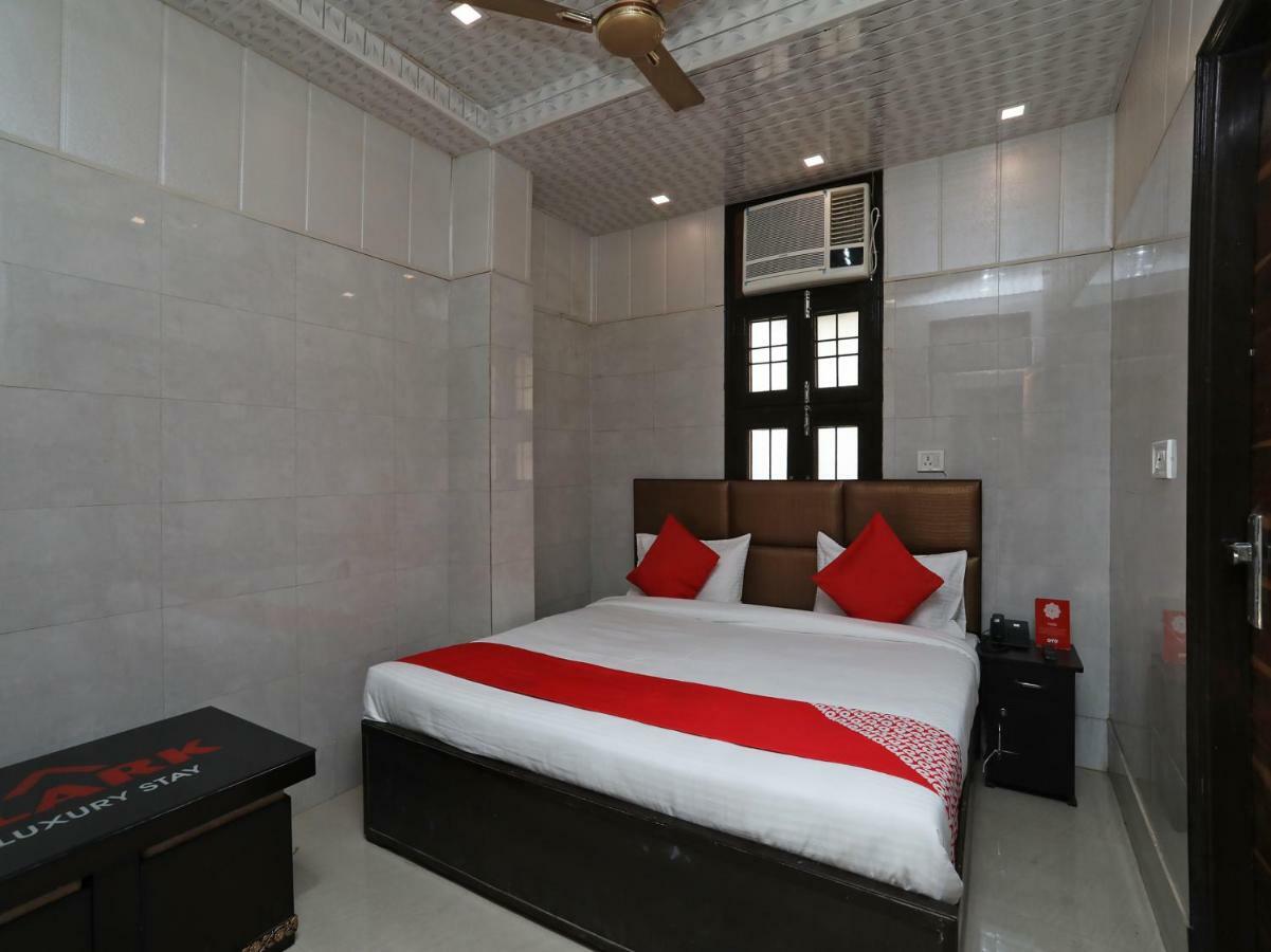 Oyo 37989 Hotel Debarshi Bankura Bagian luar foto